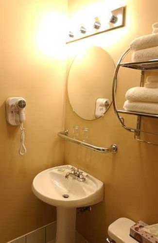Hotel Anne Ma Soeur Anne 2*
